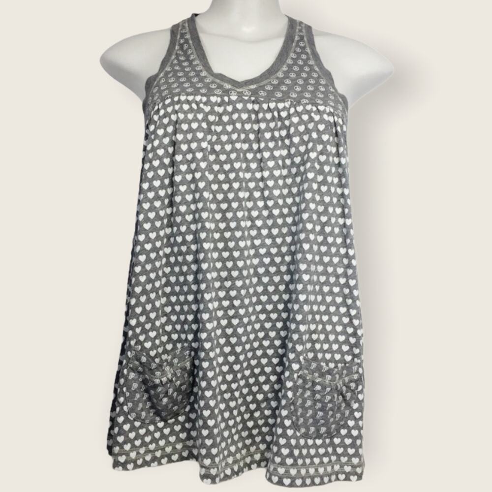 Victoria’s Secret peace hearts sleep top sz XS
